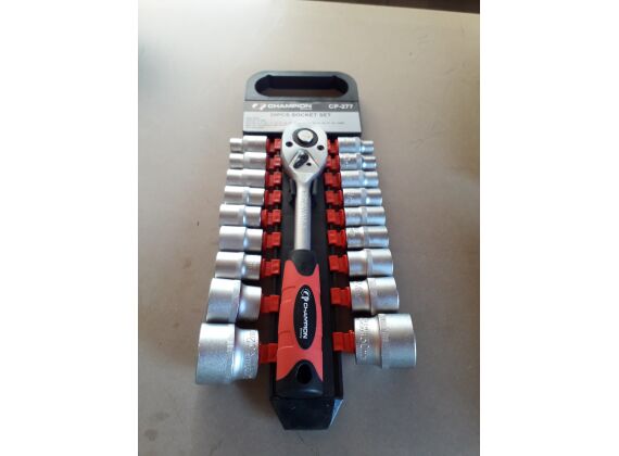 Doppenset met ratel 1/2'' 8-32 mm