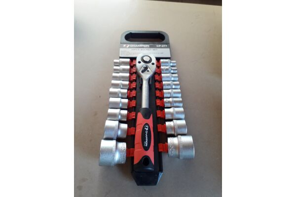 Doppenset met ratel 1/2'' 8-32 mm